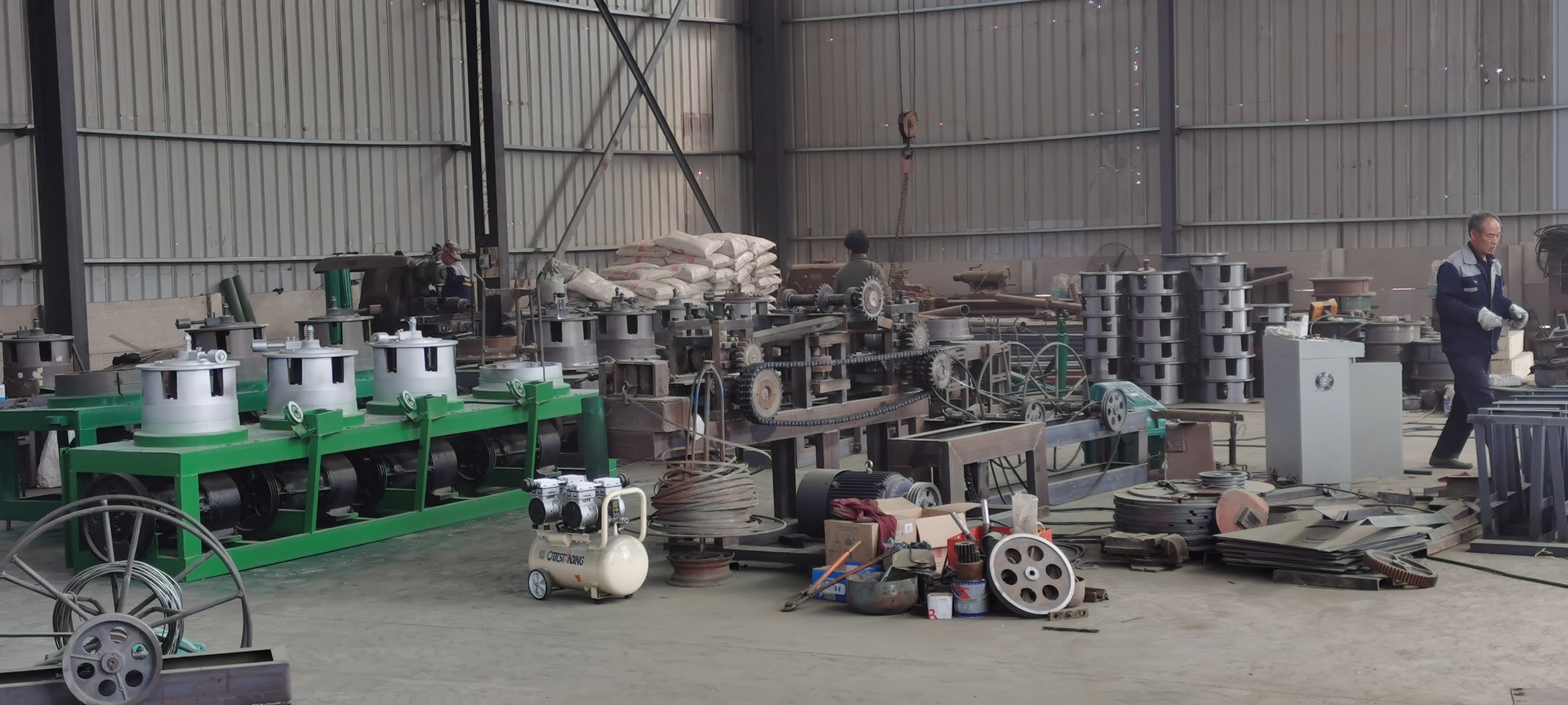 Vertical Pulley Type Steel Wire Drawing Machine With 4 Drums, Barrels and Blocks